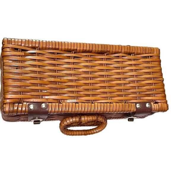 Vintage Plastic Wicker Box with Handles and Buckle Lock Closure 12x5 - Picture 3 of 7